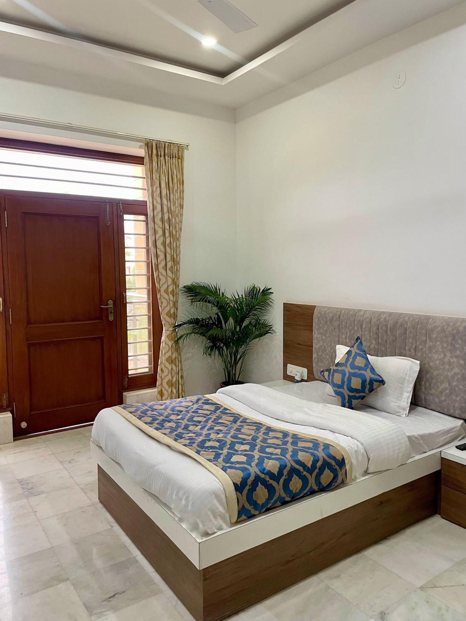 Karni Nivvas - Luxury Redefined Vila Udaipur Exterior foto